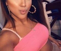 pretty petite college girl looking to make all your fantasies come true🥰 incall preferred - Image 7
