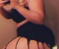 Looking To Make Your Day 🩷 im Mobile - Image 3