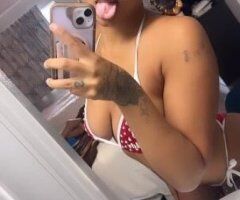 North Bay escorts - 2 girl special we do it the best cum💦 have some fun💋