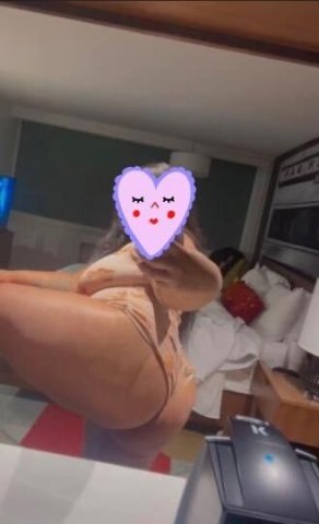 🥰Come See Me Bookie 😍😘 I Promise I'LL BE YOUR 😏🏆FAVORITE ✨ 💦🥜 - - 1