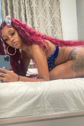 Massage w/ Happy Ending $100🫶🏾2 Girl Massage $200 - 1