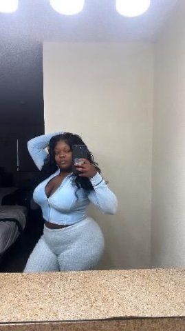 5'2 Haitian Chocolate Queen doing Incalls&outcalls - 1