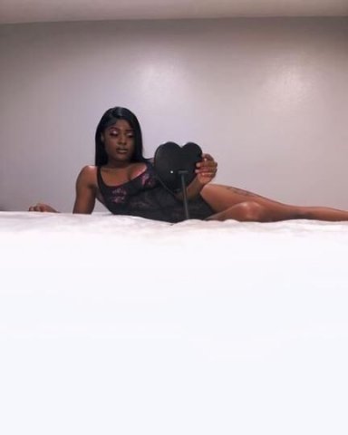 Add Me on Snapchat @ realprettydaaii reaaalprettyy🌴💕✨ PETITE BROWNSKIN CALI 🌴GIRL 🍂🤎 100% REAL photos verification REQUIRED - 1