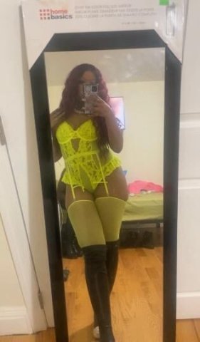 THICK PETITE STR8 TO THE POINT 👅🍆 🤤🤫 ❤💦 - 1