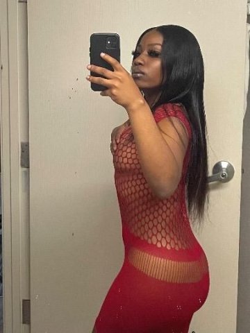 SQUIRTING HOTTIE IN TOWN🍫 INCALL HHR SPECIALS☺BEST PUSSY IN TOWN⭐ TRUE SQUIRTER & CREAMER💦 - 1