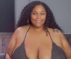 pretty brown bbw - Image 3
