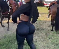 paula hermosa latina la mas culona - Image 3
