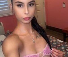 Orange County escorts - Get me while I’m still in your area 🤩🥰