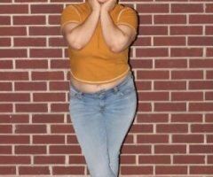 Thick and juicy latina - Image 8