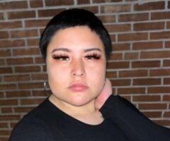 Thick and juicy latina - Image 9