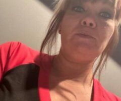 Clarksville escorts - tattooed and curvy in all the right places, 😘😘💦💦🤭