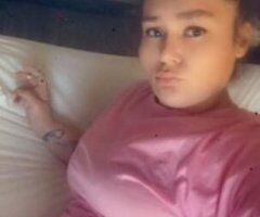 Hi I'm Courtney and a stupid bitch who wants to fuck everyone. i have no rates and no deposit! - Image 3