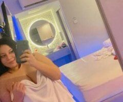 Charleston escorts - Come eat pussy 🥰