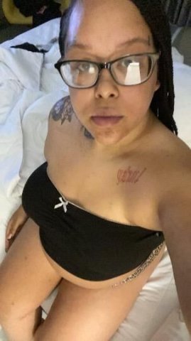 NEW IN TOWN 📍LUCKY IS HERE TO PLEASE U 🫦💘FREAKY ASS slut 😘 OPEN 24hrs✅ THICK PUSSY JUICY LIPS 🥵 - 1