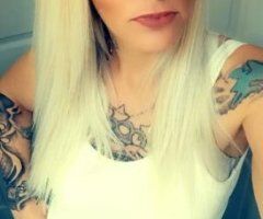 NEW 2 THE AREA 💦Hot & Horny💦 Ready to give you an unforgettable time💋💋 Cum see me🩷 💦💦TIGHT, WET, AND TASTY💦💦💋 Blonde👅 A moment you will never forget💯💯💋💋 - Image 3