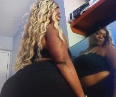 San Antonio escorts - She Not No Tastykakes