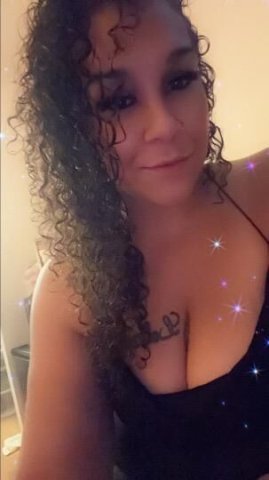 caramell skin, thick thighs, juicy booty, good good pu$$y!!!!! dnt wait! book now!!! - 1