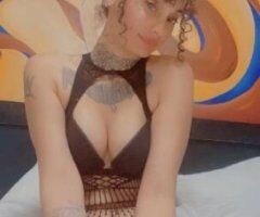 Quad Cities escorts - my pussy is throbbing for you