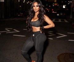 Florence escorts - hello luvs, catch me while im in town so we can have a lovely time.