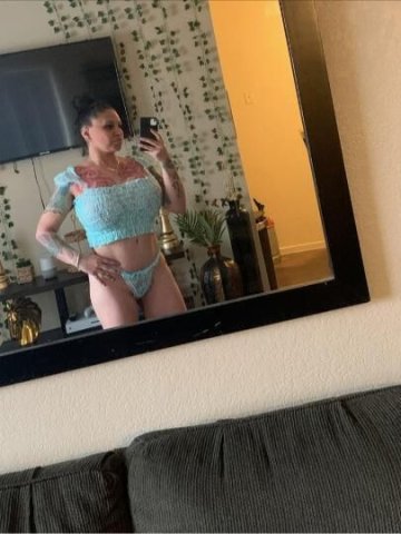 💦🌊🌊 LAST DAYS 💦💦🌊 DON'T MISS OUT 🌊🌊 2Girl - 1
