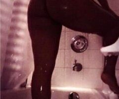 COME❤ SEE 👀A REAL 💕 BADDIE 🤤FREAK 💦BITCH🫦 - Image 2
