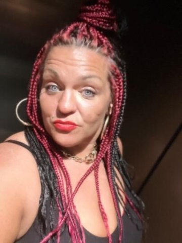 BOOK WITH THE BEST & FORGET THE REST!!𝓖𝓾𝓪𝓻𝓪𝓷𝓽𝓮𝓮𝓭★★★ - 1