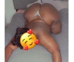 Let me eat that dick up and swallow it🫦🍆💦pretty pink creamy pussy🐱💕 - Image 7