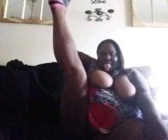 HEY GUYS MY NAME IS JUICY IM HERE TIO ENTERTAIN IM A SEXY BBW THICK AND 🍫🍫 READY TO HAVE SOME FUN WITH THE PLUS SIZE BUNNYHIT ME UP - Image 6