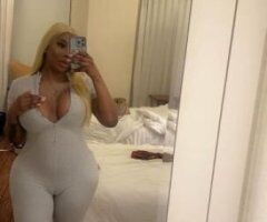 Drop Dead Gorgeous Bubble Butt Juicy Pussi - Image 6