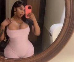 Drop Dead Gorgeous Bubble Butt Juicy Pussi - Image 10