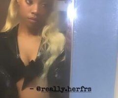 Tall Glass Of Wine 🍷😻 Petite Treat 🍬💦🥀 - Image 9