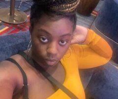 curvy chocolate bombshell incall no deposit outcall only $20 deposit required i do cashapp venmo and paypal - Image 4