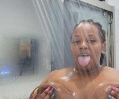 NEW IN TOWN😘🍫💦💦🍑 - Image 5