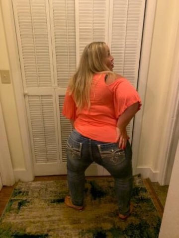Blond Bombshell - 1