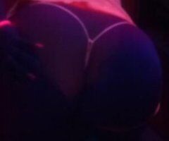 Blond Bombshell - Image 4