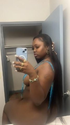 VISITING MINOT FOR A LIMITED TIME ✈ AVAILABLE 24/7💦 DO NOT MISS OUT💕💦 CURVY EBONY BEAUTY 🇲🇽🇪🇺 SI HABLO ESPANOL TAMBIEN 💕 - 1