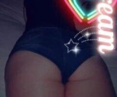WET YOU DOWN WEDNESDAY 😛💦💙 - Image 3