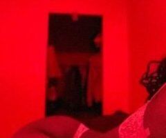 shoot a text or a call babes 🫶 - Image 3