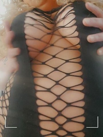 ** NEW PICS** HIT ME UP!!! Ya'll be sleep on us Thick and Curvy, BBW size women! I have the wettest pussy and the best head game promise your toes will curl! - 1