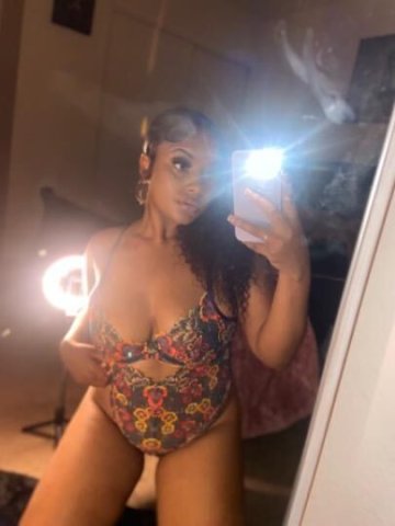 sexy brownskinn girl 💦😍great pussy mixed babe , here to please you Book Me 💋💋Incall Services - 1