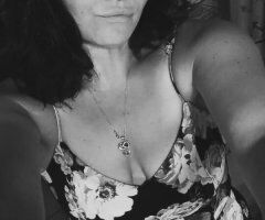 Palm Bay escorts - MIlF horny naughty wet & available now
