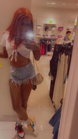 thursday incall lets make a deal - 1