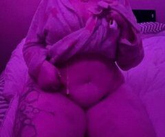 Your favorite sweetheart, available TONIGHT just for you 😘 - Image 2