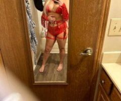 Topeka escorts - Blonde Bombshell looking for some fun !
