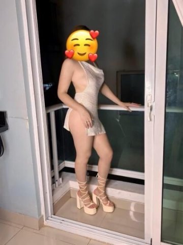 👅SEXY BLONDIE👑Soft Boobs🍑Juicy Pussy💞Lets play Any Style👅INCALL Available😘24/7 - 1