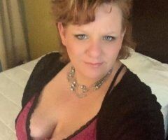 Available Now! Beautiful & Exquiisite Red Head With Lots of Skills. - Image 9