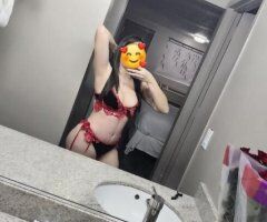 CALIENTE Y HERMOSA LATINA 👅🫦🤤 - Image 1
