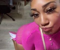 ✨🥳🎀HEY GUYS😍🥰 CHICAGO OUTCALLS🎊🔋 CUM TURN ME UP BABY 😝🛍 DOING OUTCALLS IN THE CITY AND SURROUNDING AREAS😘😍 AVAILABLE 24/7 - Image 3