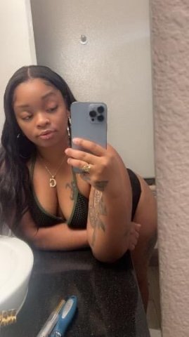 come get a taste of kandy🥰🍬🍭 - 1