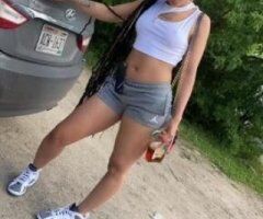 Milwaukee escorts - wet wet